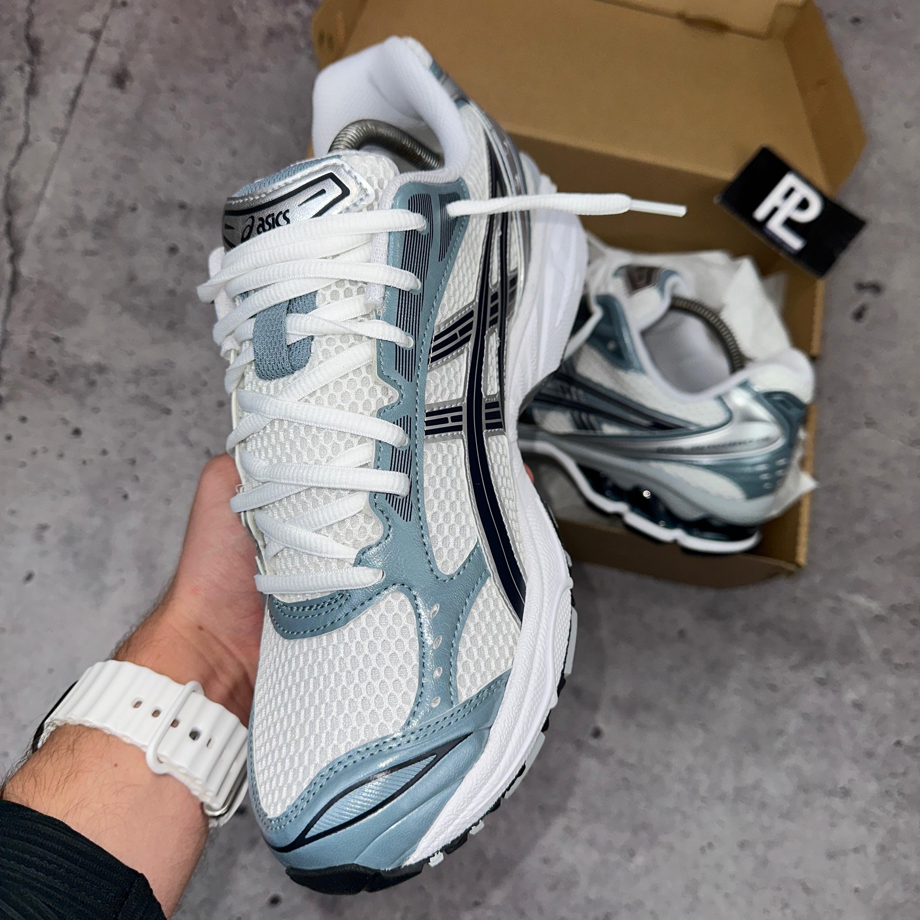 ASICS GEL KAYANO