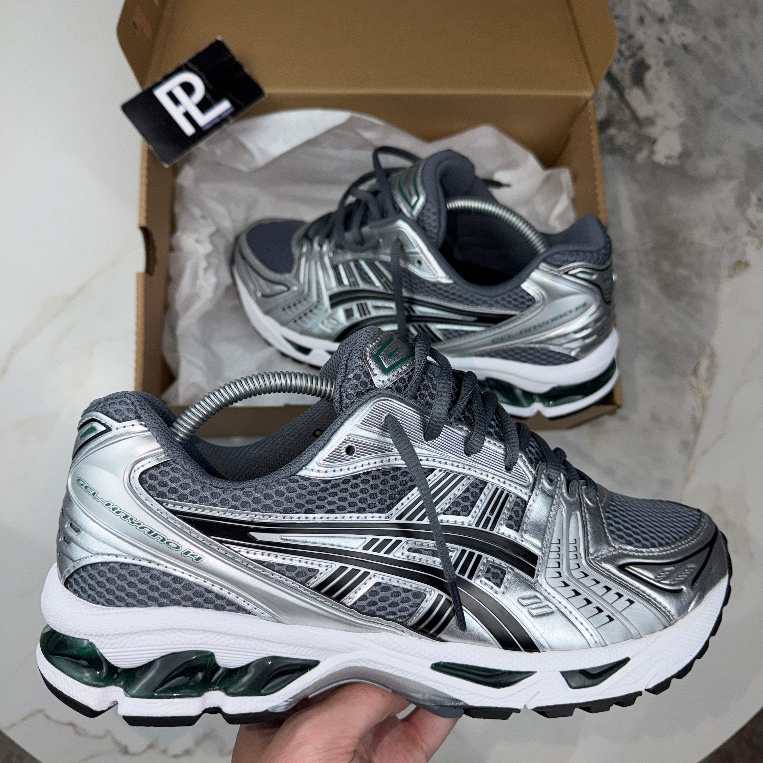 ASICS GEL KAYANO