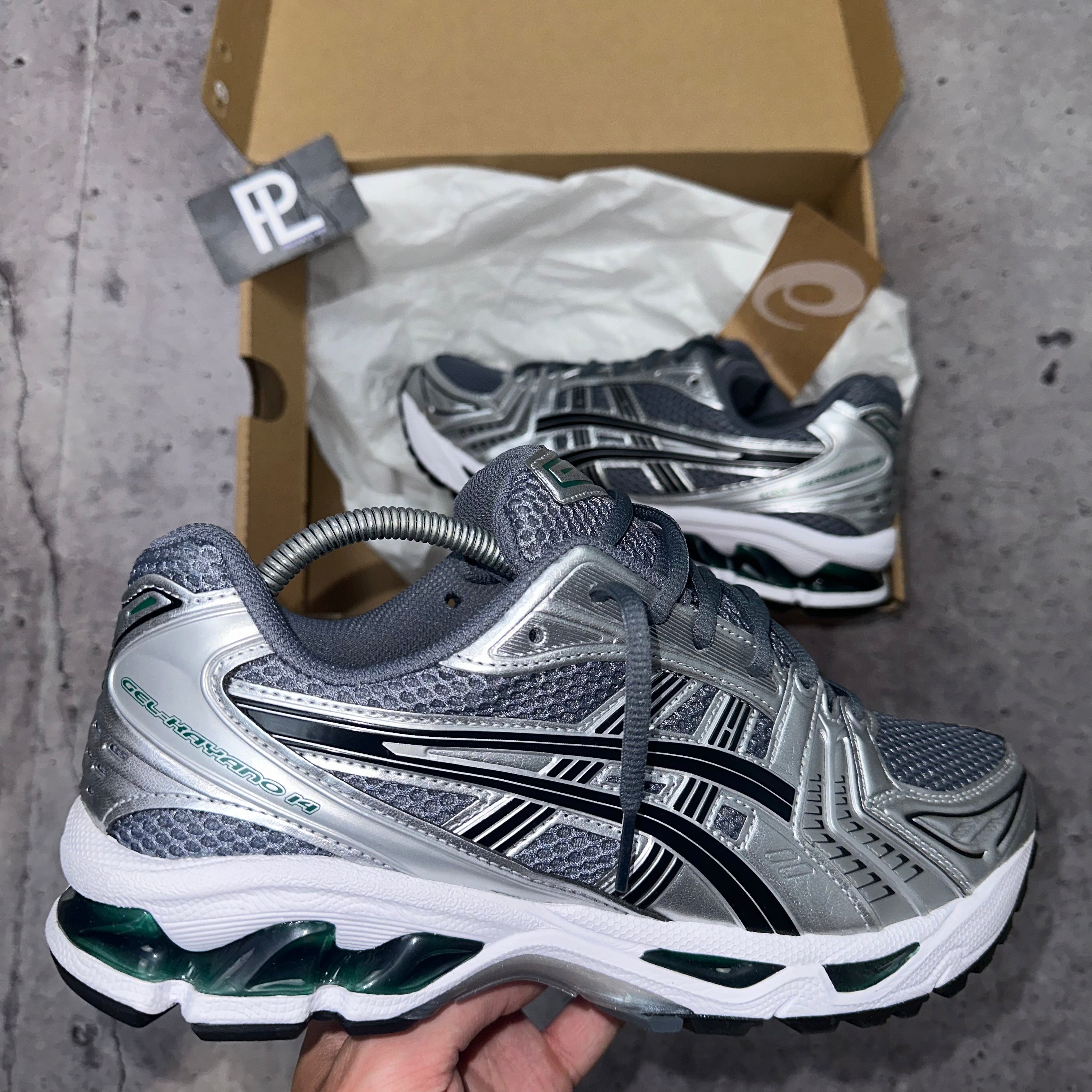 ASICS GEL KAYANO