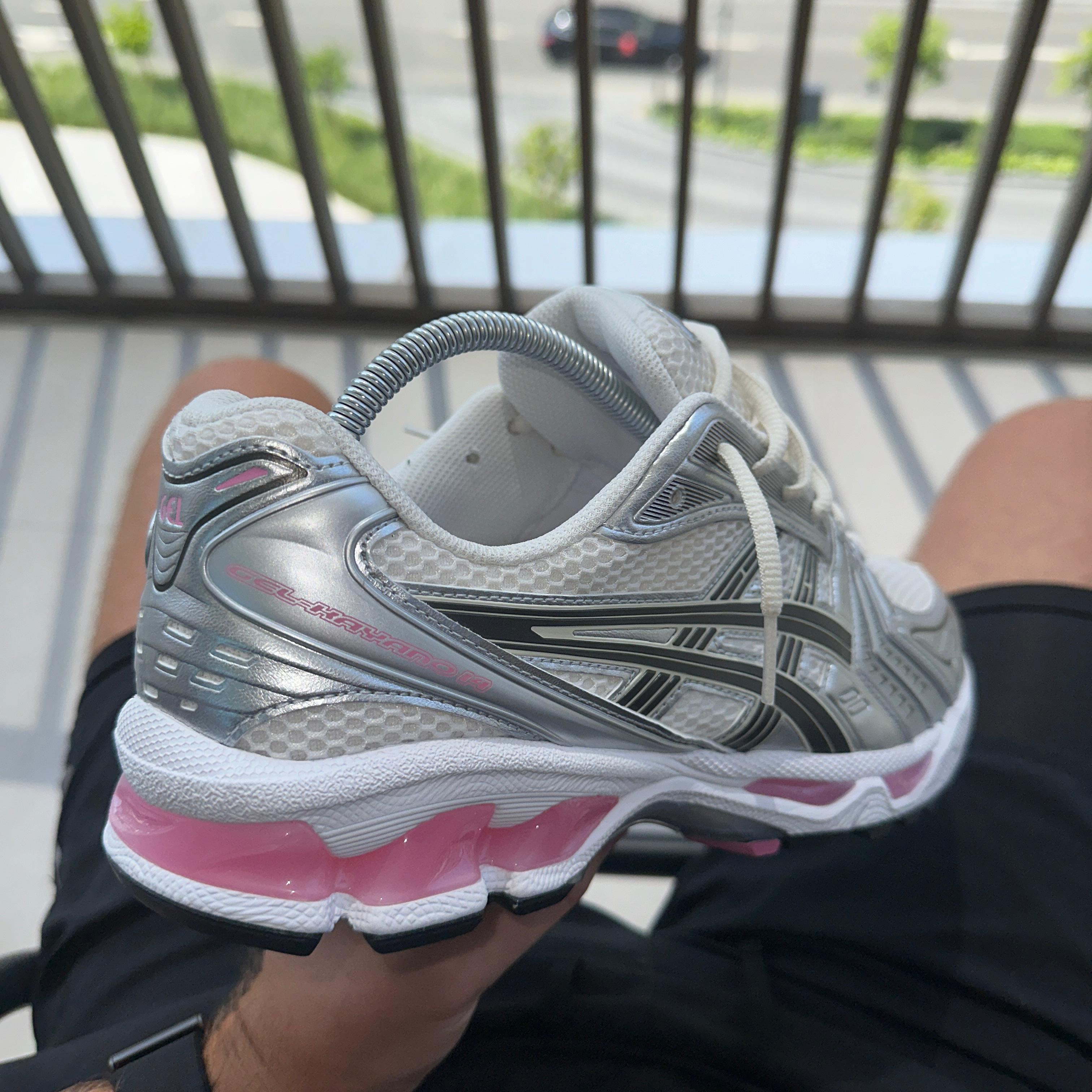 ASICS GEL KAYANO
