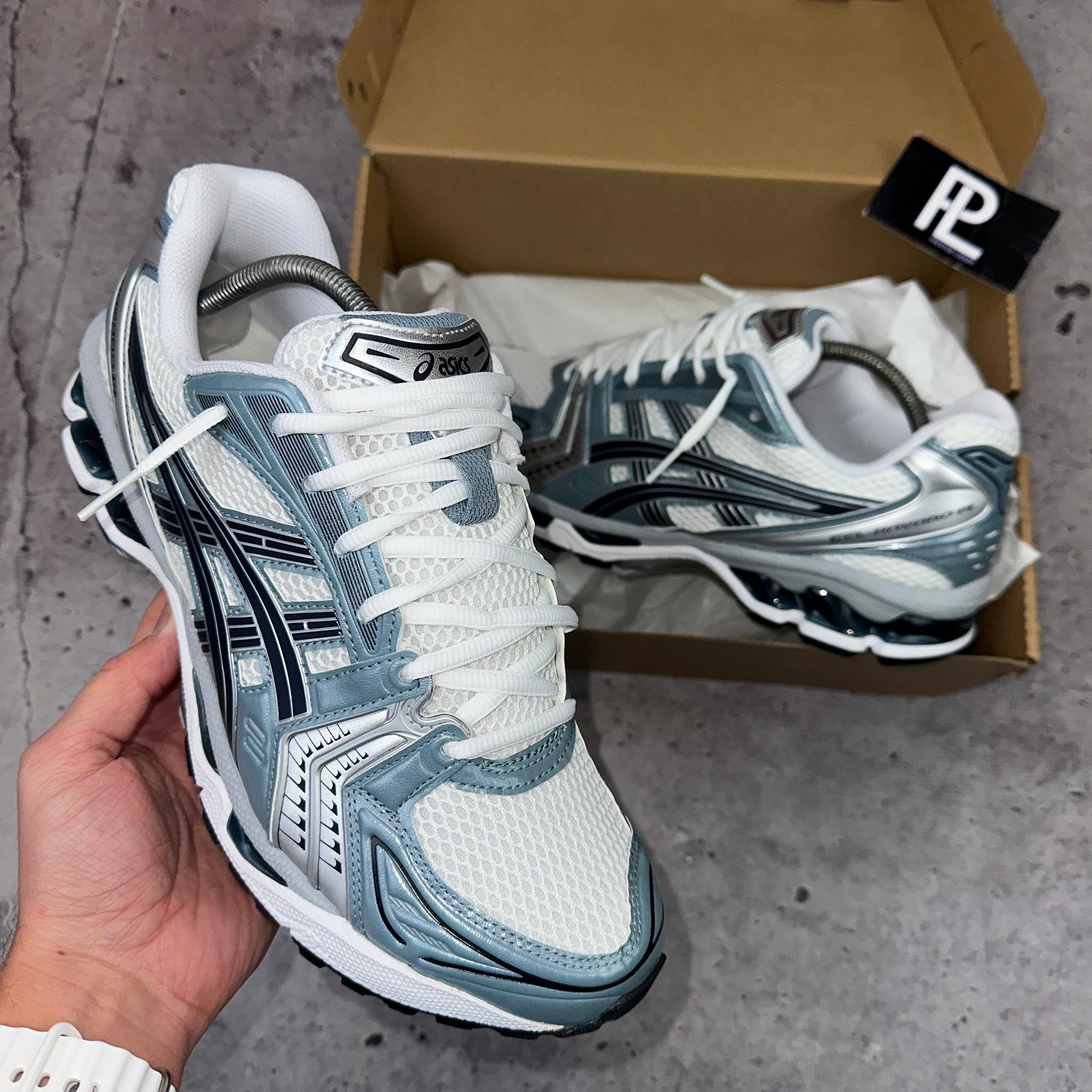 ASICS GEL KAYANO