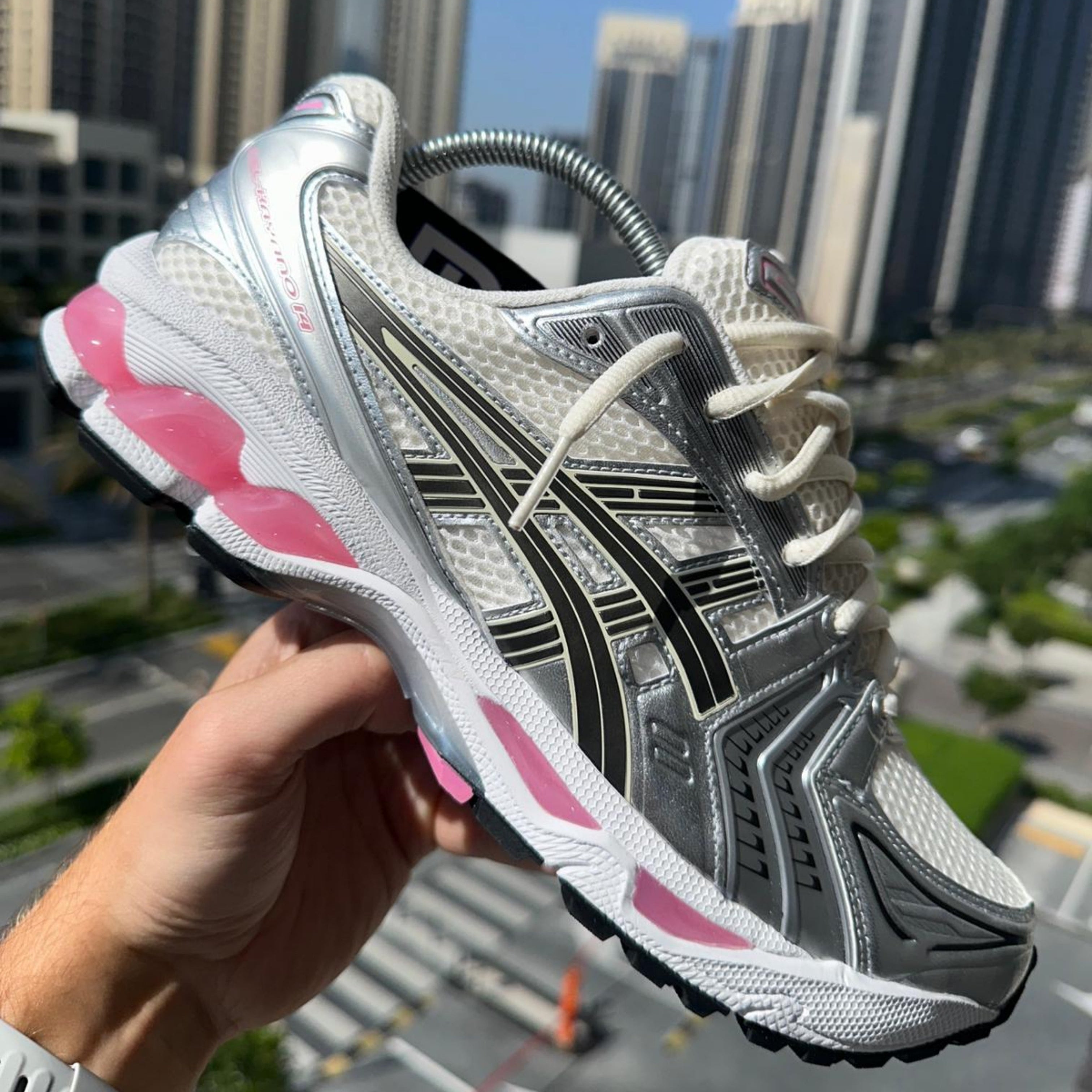 ASICS GEL KAYANO