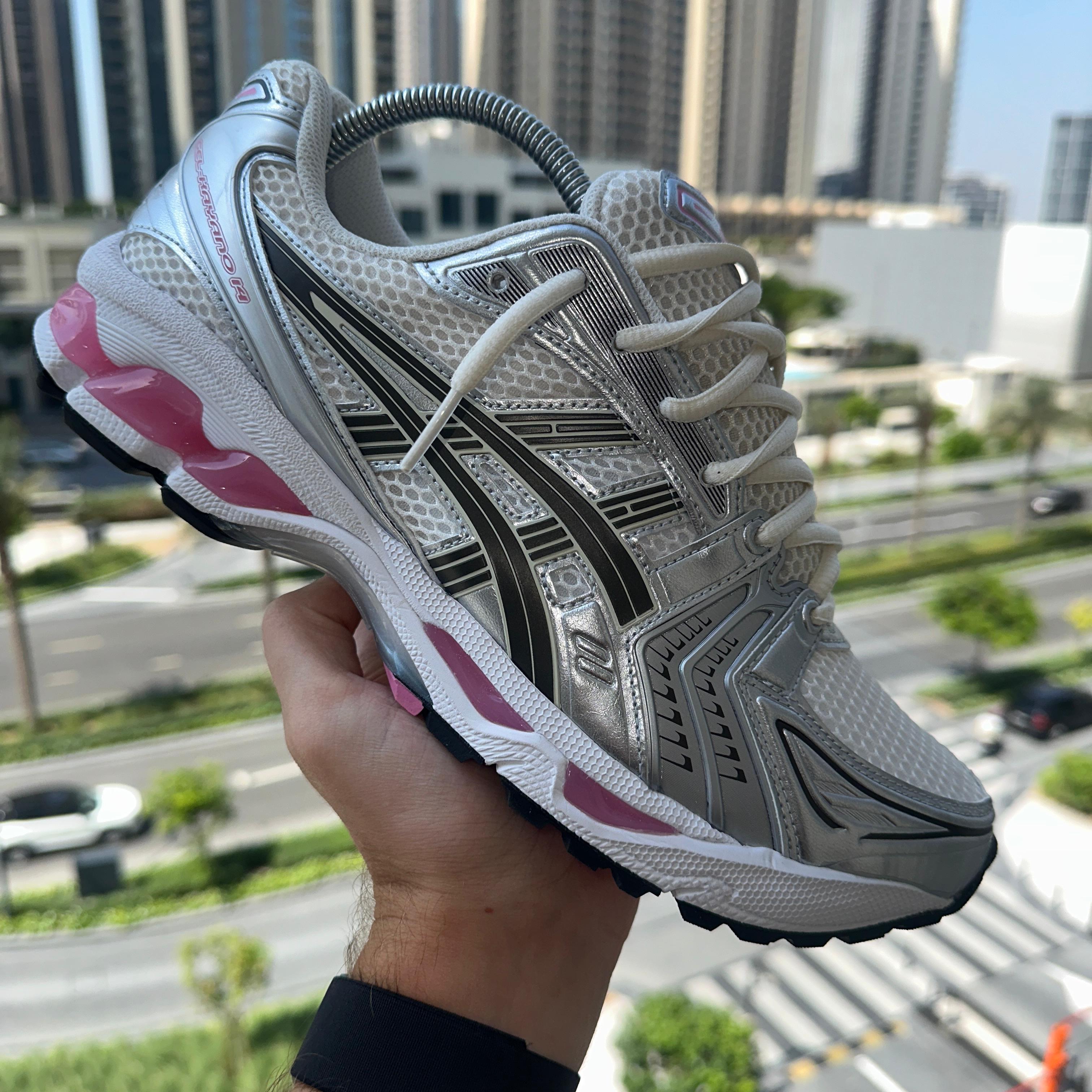 ASICS GEL KAYANO