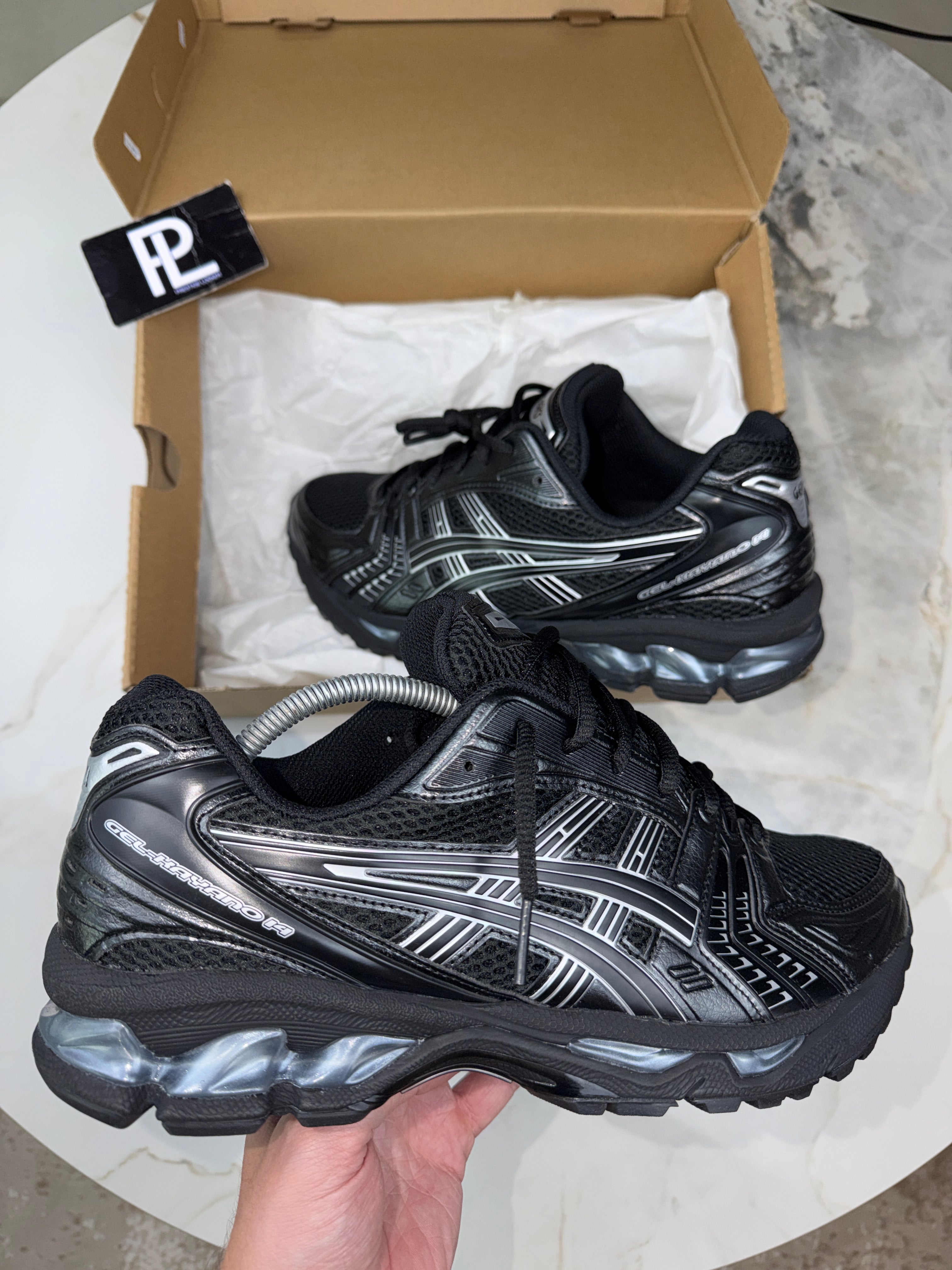 ASICS GEL KAYANO