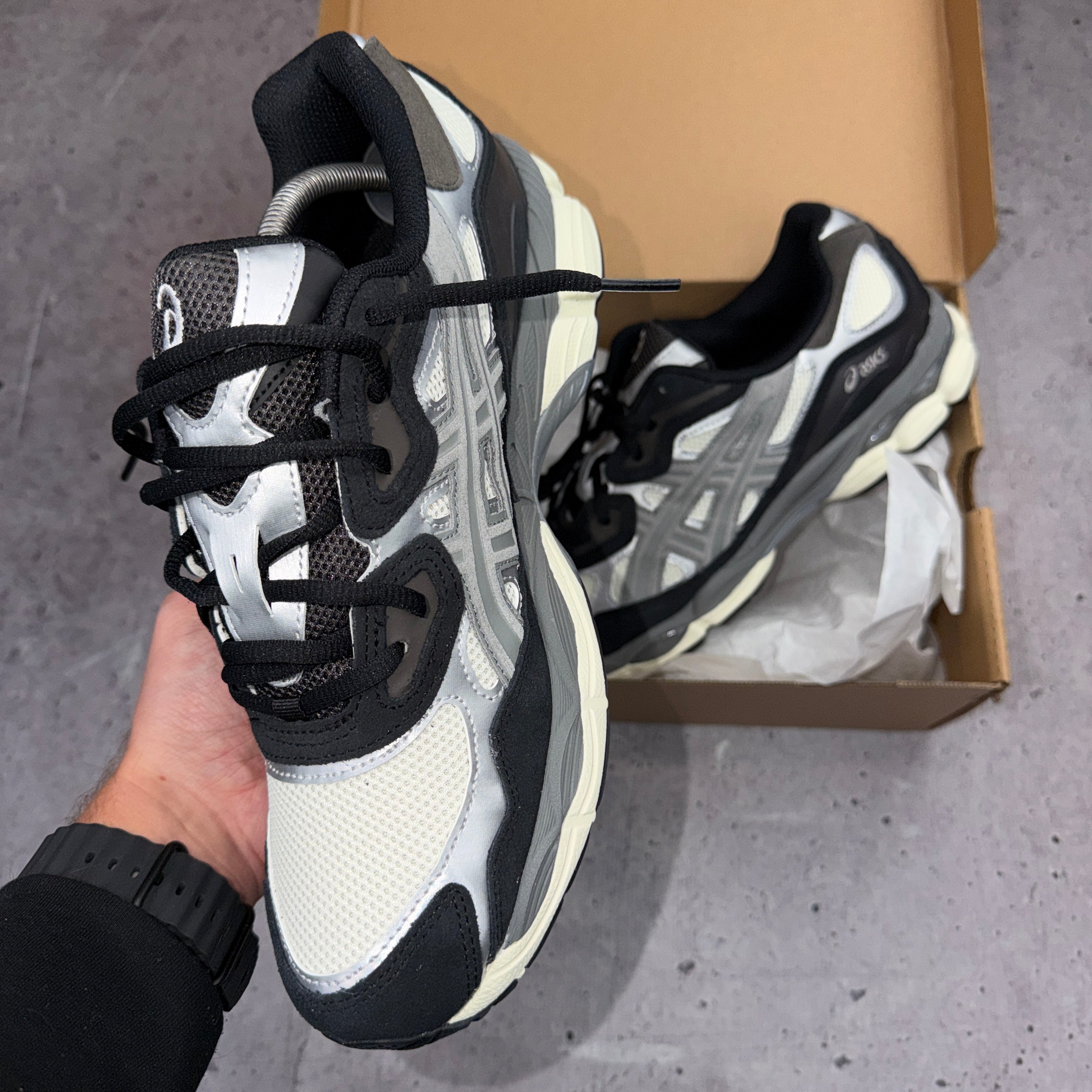 ASICS GEL NYC